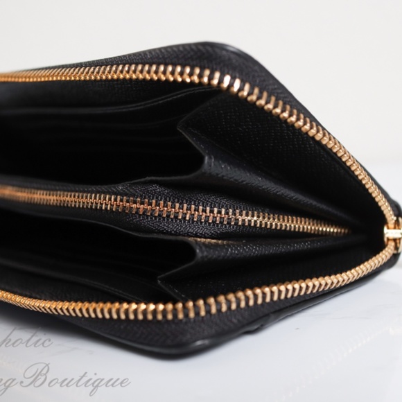 NWT Coach Leather Accordion Zip Wallet/Wristlet - Picture 8 of 8